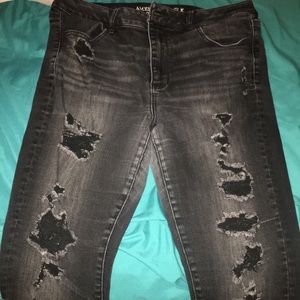 American Eagle Distressed Skinny Jeans